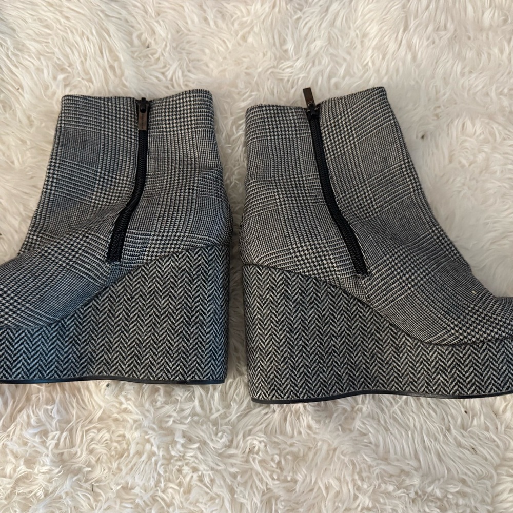 CLERGERIE Belent Wedge Boot Glen Plaid Black White ❤️ houndstooth - Picture 12 of 12